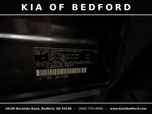 Used 2023 Toyota RAV4 LE AWD/4WD image 13