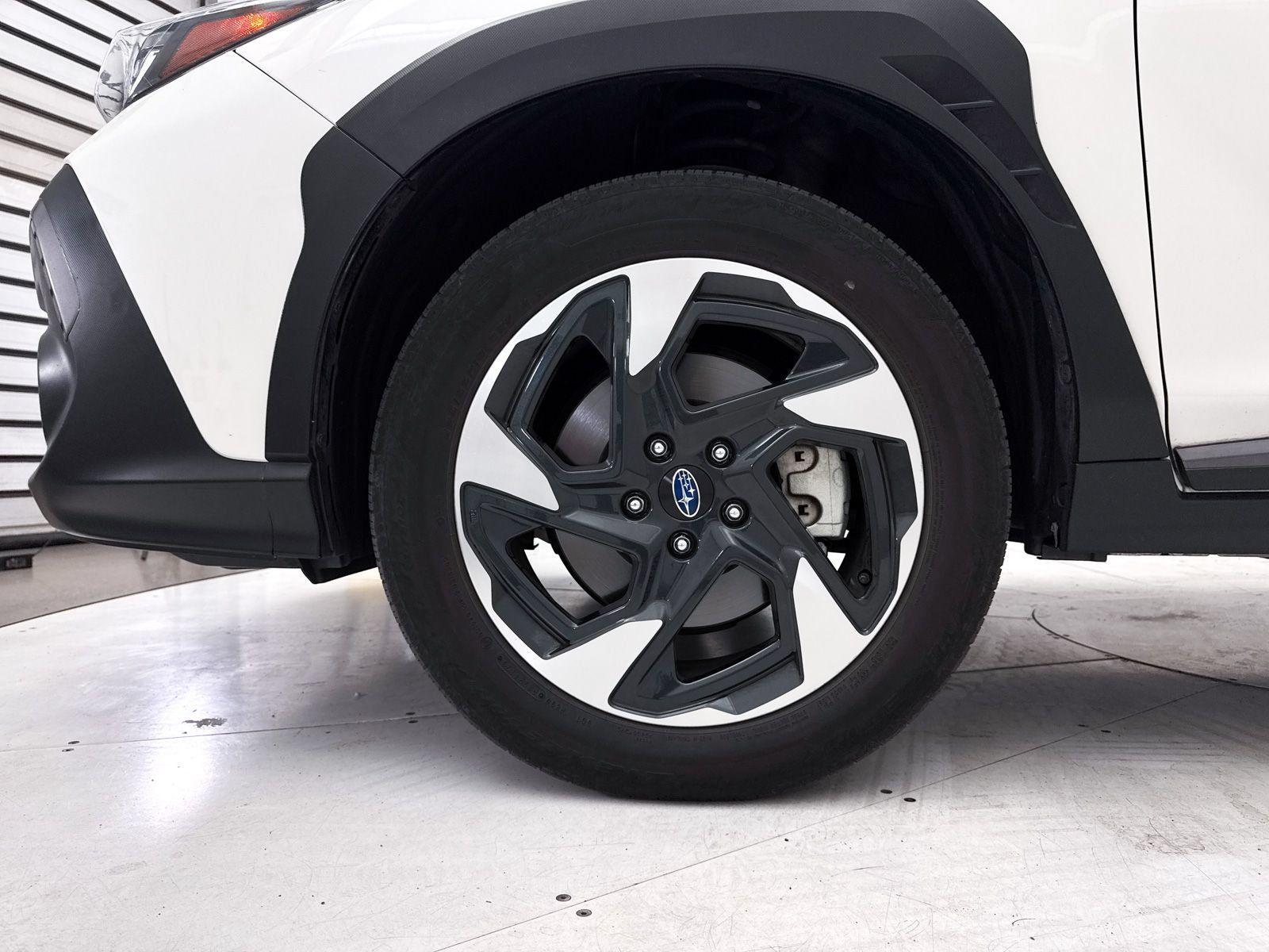 Used 2024 Subaru Crosstrek 2.5i Limited w/ Crosstrek Mirror Package AWD/4WD image 14