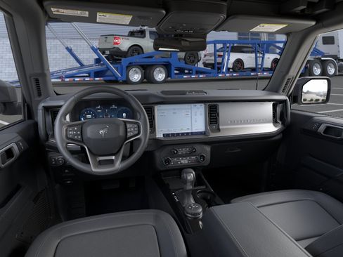 New 2026 Ford Bronco Outer Banks AWD/4WD image 9