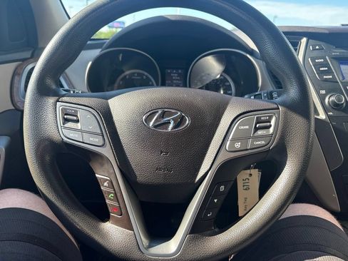 Used 2016 Hyundai Santa Fe Sport FWD image 10