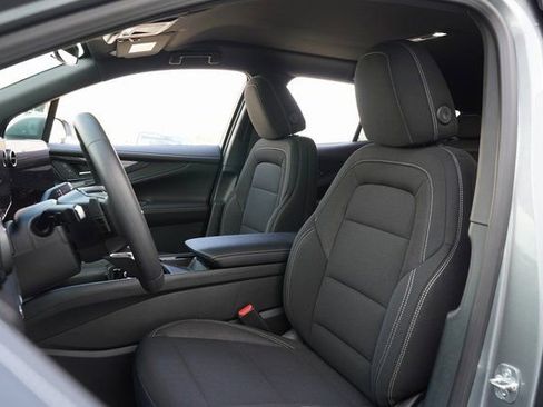 New 2026 Chevrolet Blazer EV LT image 21