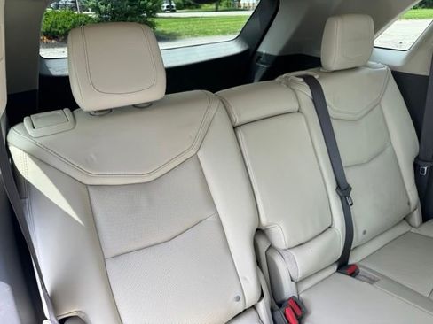Used 2017 Cadillac XT5 Luxury w/ Driver Awareness Package FWD image 32