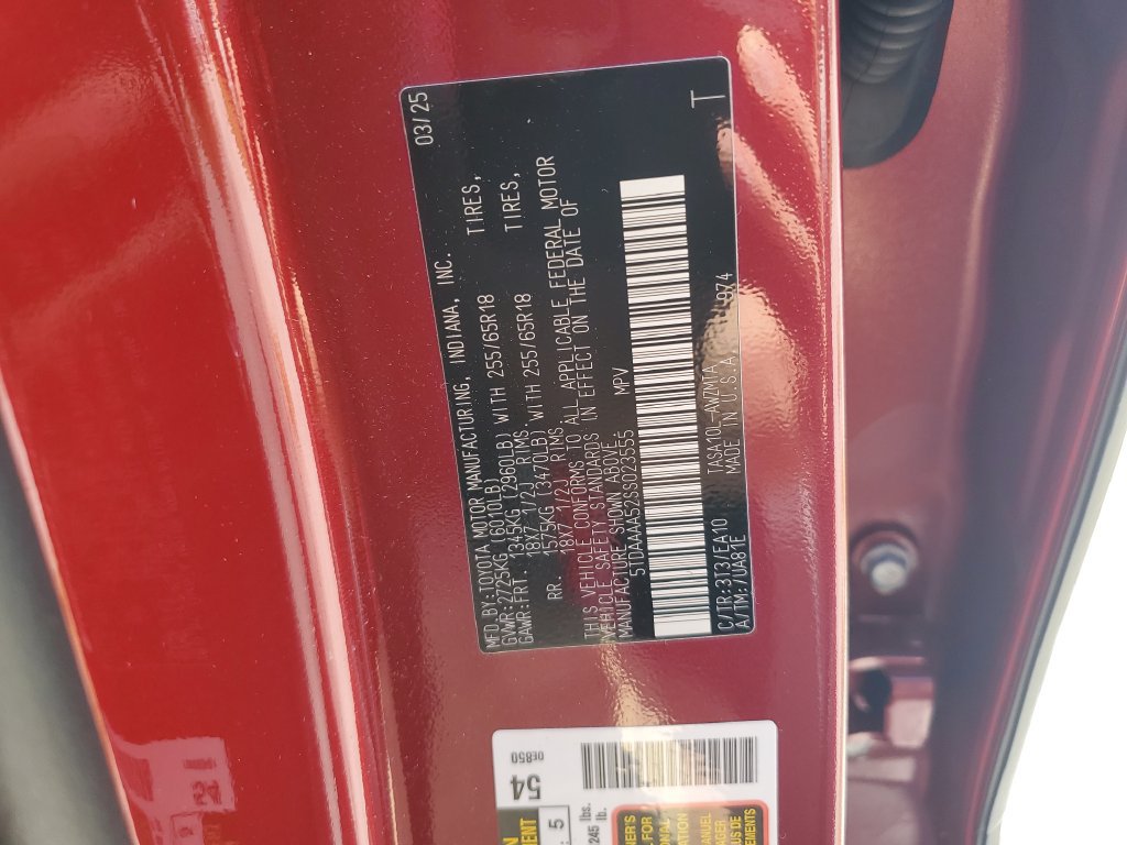 Certified 2025 Toyota Grand Highlander FWD image 24