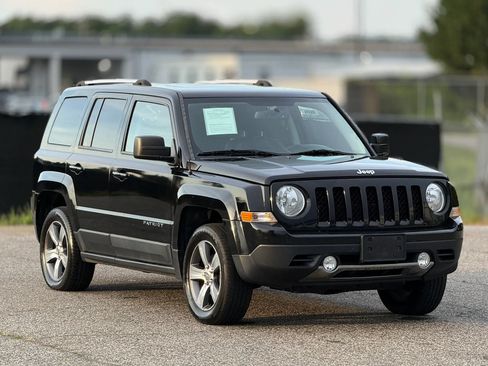 Used 2017 Jeep Patriot High Altitude AWD/4WD image 1