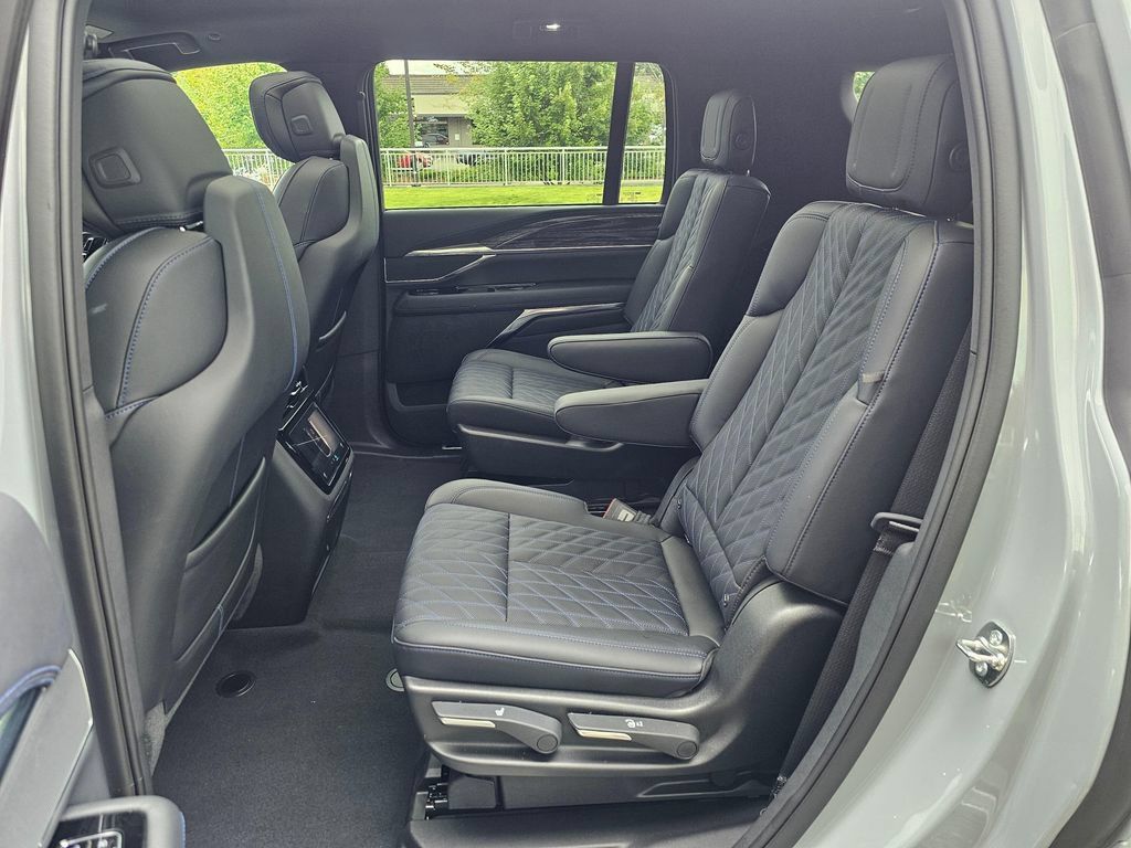 New 2026 Cadillac Escalade IQL Luxury AWD/4WD image 17