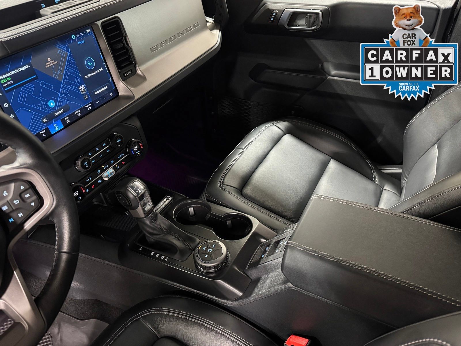 Used 2025 Ford Bronco Outer Banks AWD/4WD image 17