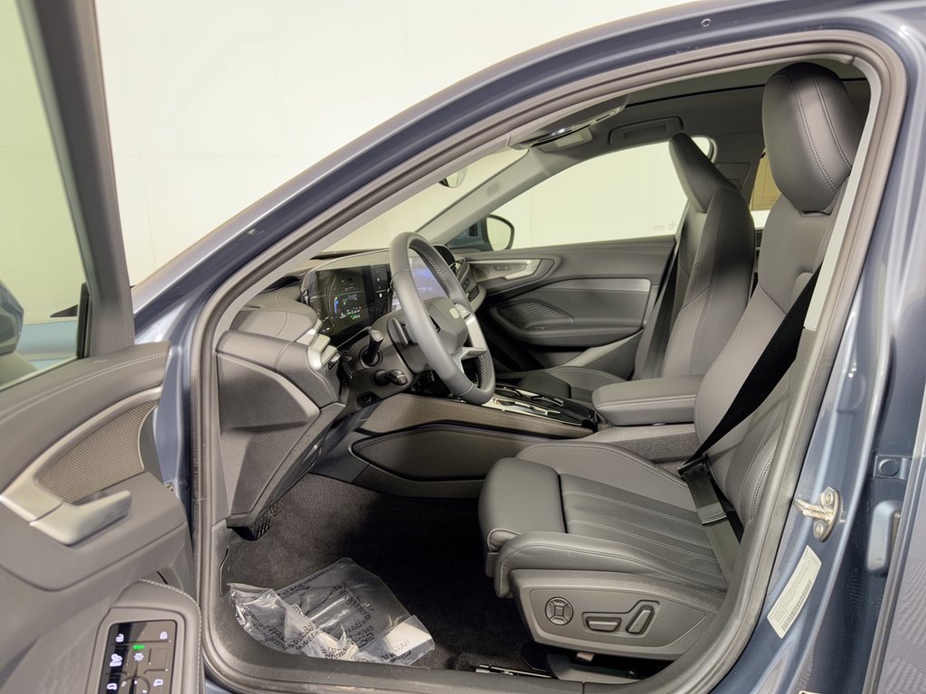 Used 2025 Audi A5 Premium Plus w/ Premium Plus AWD/4WD image 5