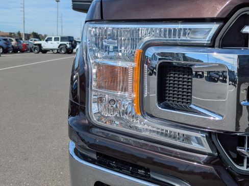 Used 2018 Ford F150 XLT w/ Equipment Group 302A Luxury image 40