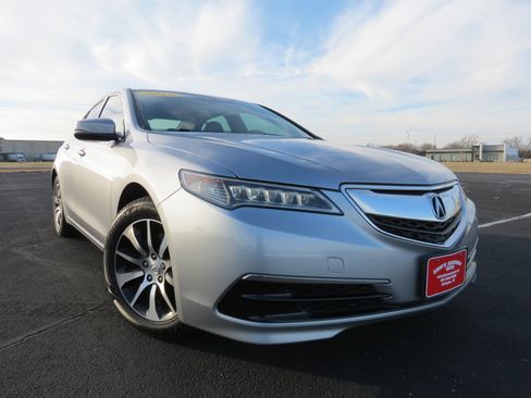 Used 2016 Acura TLX w/ Technology Package image 2