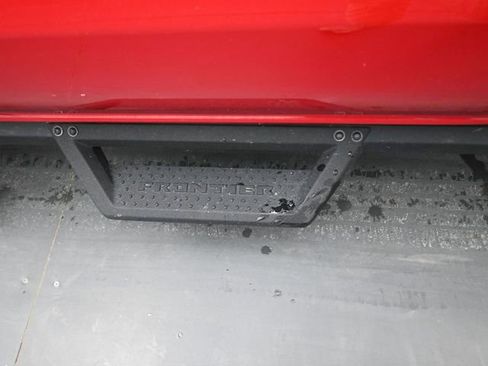 Used 2022 Nissan Frontier SV w/ SV Premium Package image 17