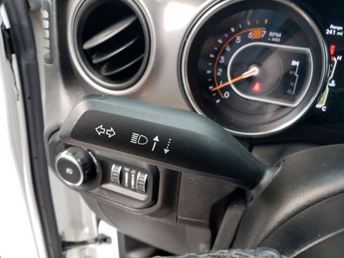 Used 2021 Jeep Wrangler Unlimited Sport w/ Sun And Sound Package image 12