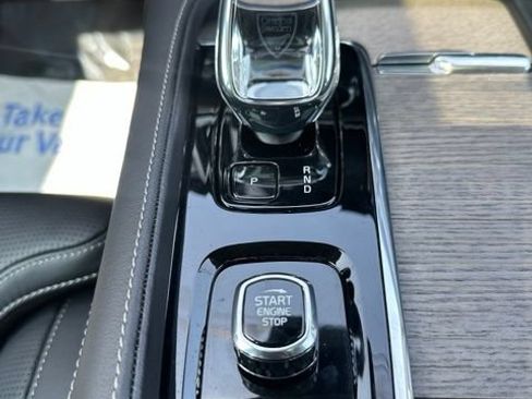 Used 2023 Volvo S90 B6 Ultimate w/ Lounge Package AWD/4WD image 42