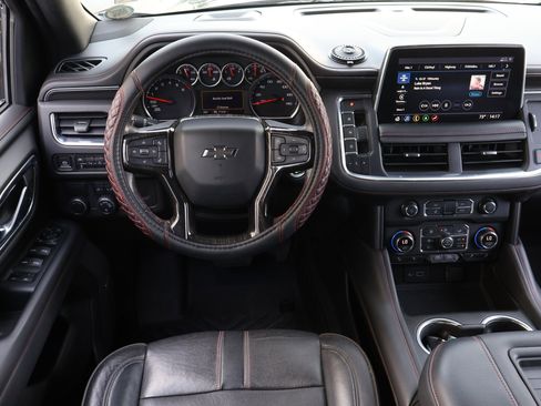 Used 2021 Chevrolet Tahoe RST w/ Luxury Package image 18