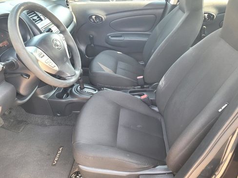 Used 2017 Nissan Versa S Plus FWD image 18