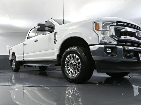 Used 2022 Ford F250 XLT w/ XLT Premium Package image 53