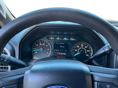 Used 2020 Ford F150 XLT w/ Trailer Tow Package image 12