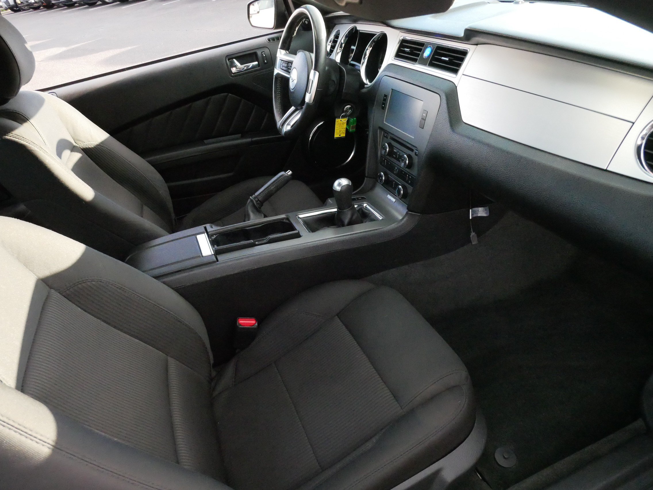 Used 2014 Ford Mustang Premium RWD image 10