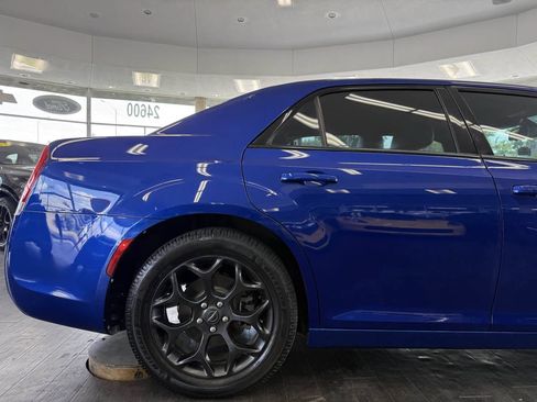 Used 2020 Chrysler 300 S w/ 300S Premium Group AWD/4WD image 5
