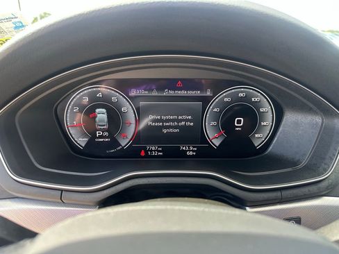 Certified 2025 Audi A5 2.0T Premium Plus w/ Convenience Plus Package image 17