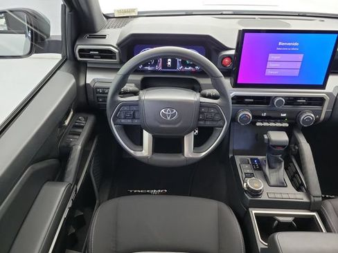 Used 2024 Toyota Tacoma TRD Sport AWD/4WD image 16