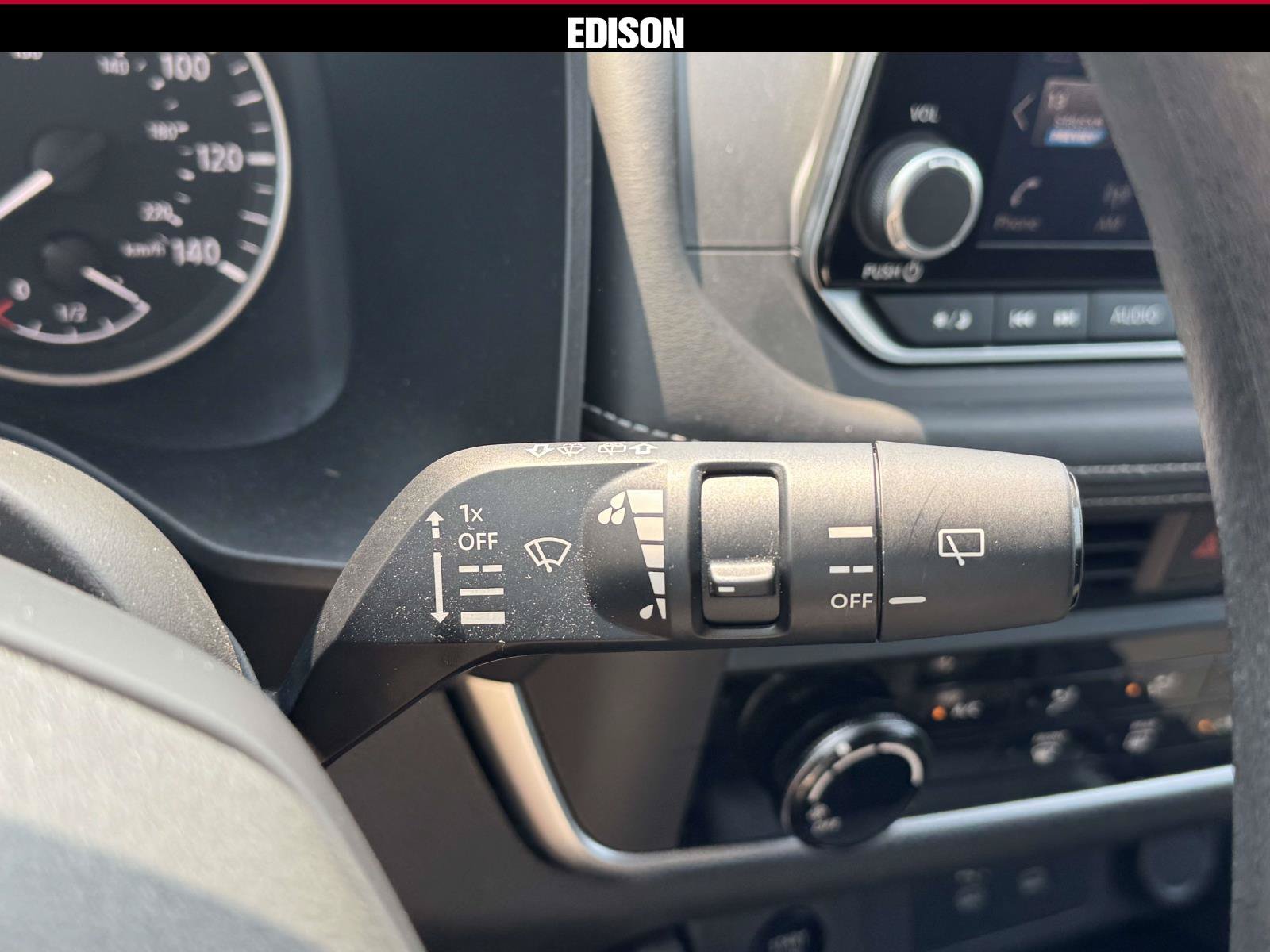 Used 2026 Nissan Rogue S AWD/4WD image 21