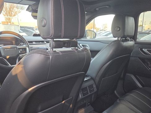 Used 2021 Land Rover Range Rover Velar R-Dynamic S image 14