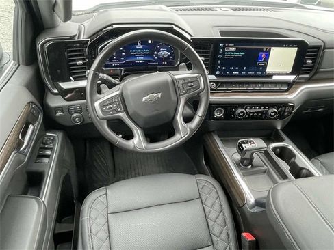 Used 2023 Chevrolet Silverado 1500 RST image 18