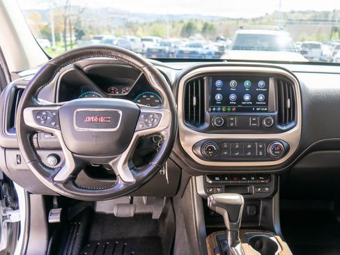 Used 2020 GMC Canyon Denali AWD/4WD image 13