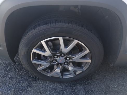 Used 2020 GMC Acadia SLE w/ Driver Convenience Package image 21