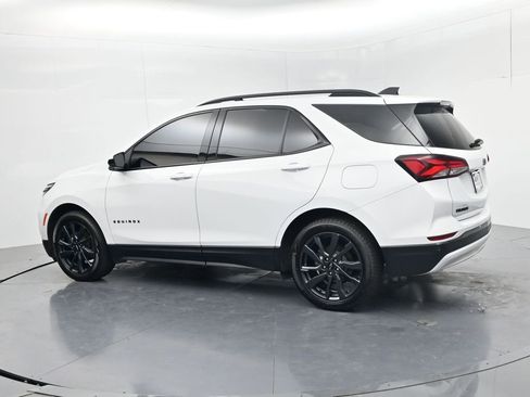 Used 2022 Chevrolet Equinox RS FWD image 5