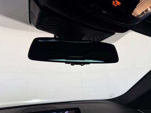 Used 2019 BMW 530i w/ Convenience Package image 17