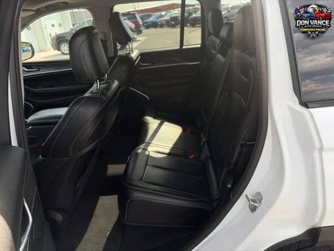 Certified 2022 Jeep Grand Cherokee Limited AWD/4WD image 25