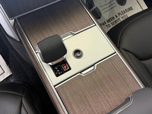 New 2026 Land Rover Range Rover Long Wheelbase SE image 34