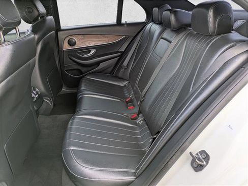 Used 2017 Mercedes-Benz E 300 image 20