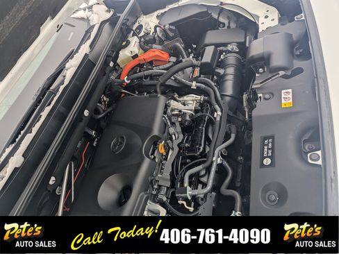 Used 2020 Toyota RAV4 LE image 25