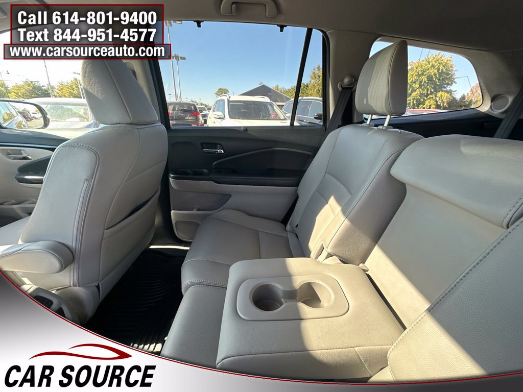 Used 2017 Honda Pilot Touring image 22