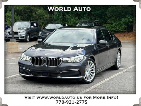 Used 2019 BMW 740i w/ Executive Package RWD image 1