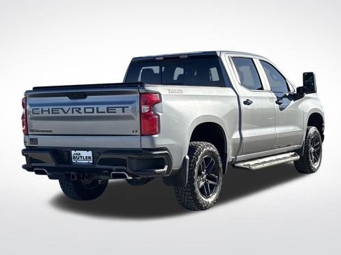 Used 2021 Chevrolet Silverado 1500 LT Trail Boss w/ Convenience Package II image 7