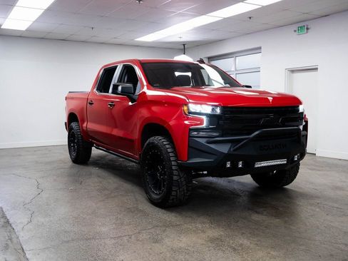 Used 2020 Chevrolet Silverado 1500 LT Trail Boss AWD/4WD image 30
