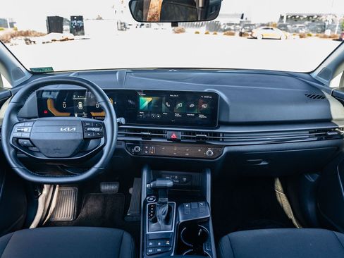 Used 2026 Kia Sportage LX w/ LX Convenience Package image 20