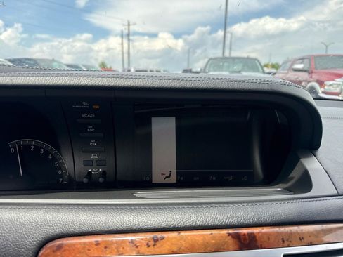 Used 2007 Mercedes-Benz CL 550 image 14