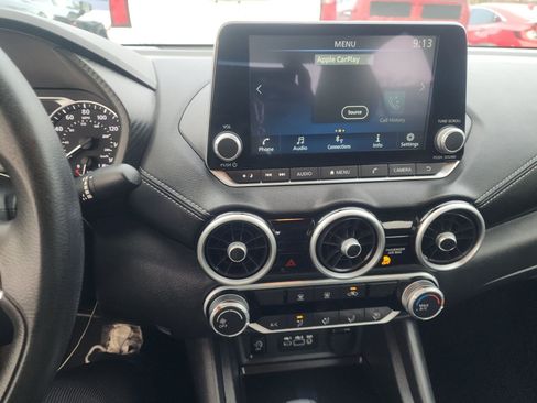 Used 2025 Nissan Sentra SV image 6