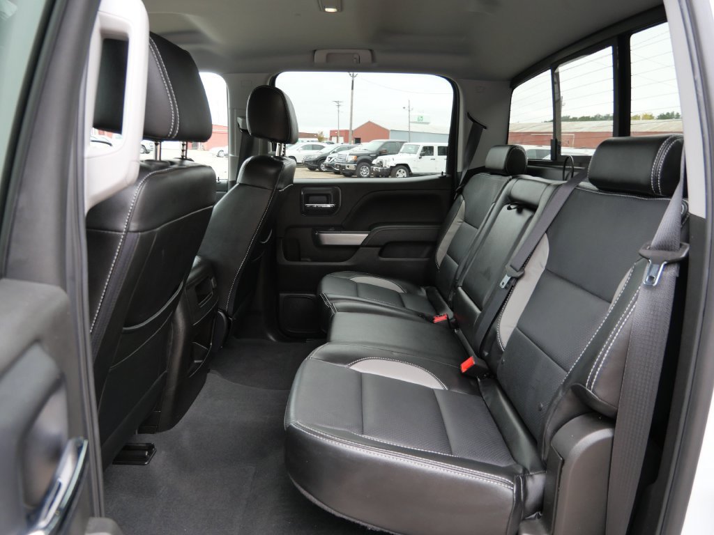 Used 2018 Chevrolet Silverado 1500 LT w/ All Star Edition AWD/4WD image 20