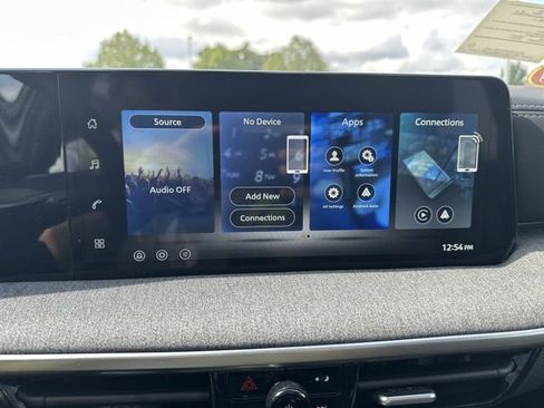 New 2026 Nissan Kicks SV w/ SV Premium Package image 14