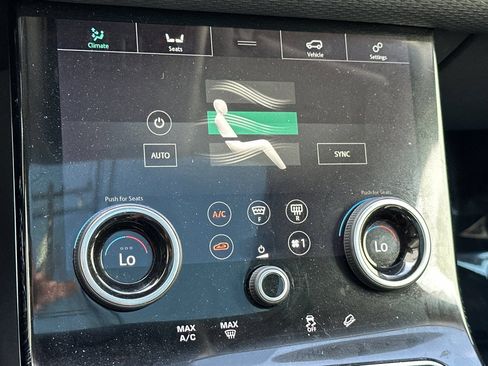 Used 2020 Land Rover Range Rover Velar S AWD/4WD image 24