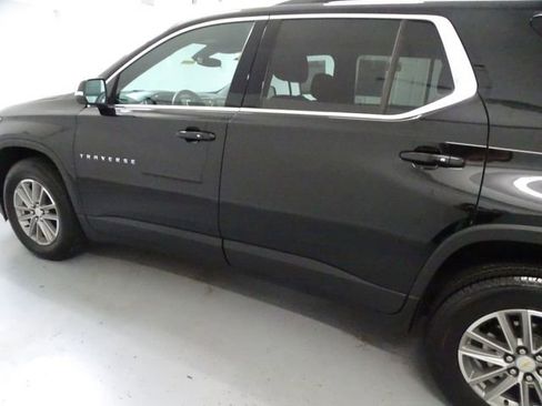 Used 2023 Chevrolet Traverse LT AWD/4WD image 19