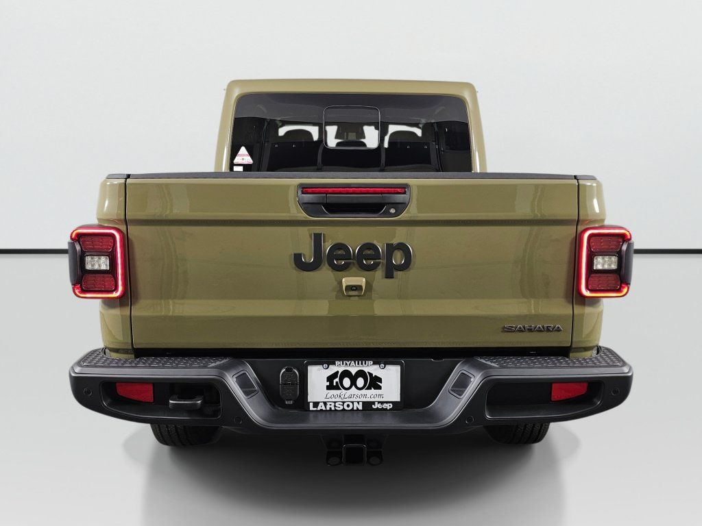 New 2026 Jeep Gladiator Sport AWD/4WD image 6