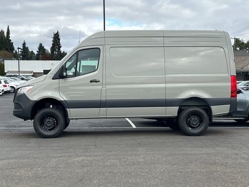 New 2026 Mercedes-Benz Sprinter 144 Cargo image 7