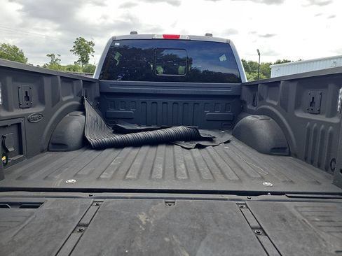 Used 2023 Ford F150 Lariat AWD/4WD image 12