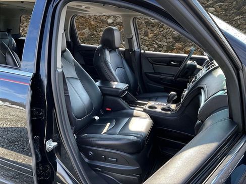 Used 2017 GMC Acadia Limited SLT image 7